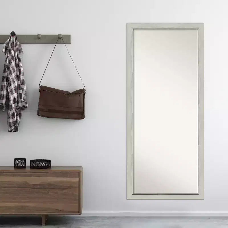 Specchio Flair in patina argentata da 71 x 162 cm senza smusso, da appoggiare