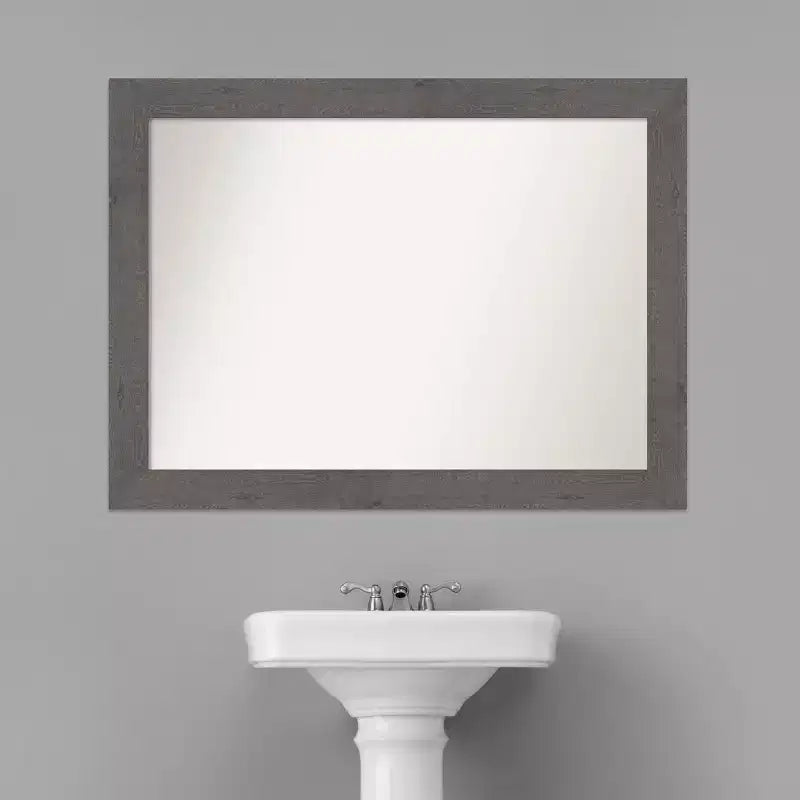 Specchio da parete per bagno, 44" x 33", non bisellato, grigio, a doghe rustiche