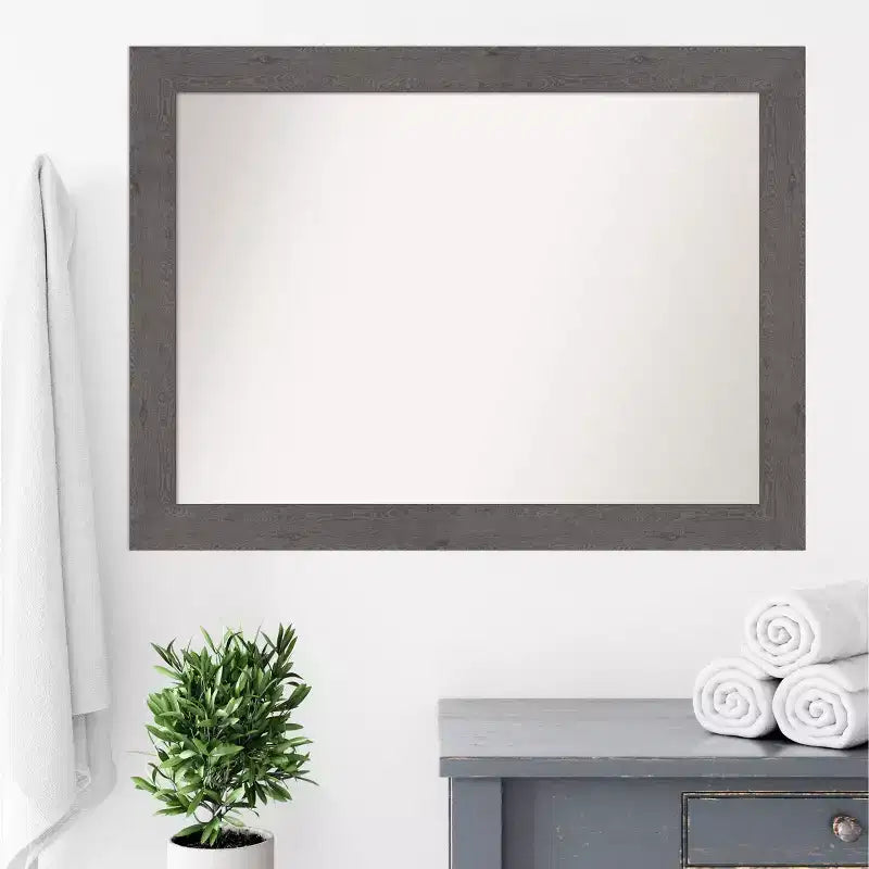 Specchio da parete per bagno, 44" x 33", non bisellato, grigio, a doghe rustiche