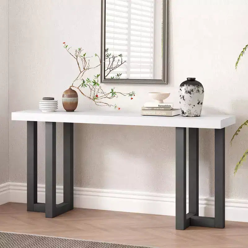 Consolle Minimalista da 63" – Gambe in Legno Massello, Piano Spesso, Nera