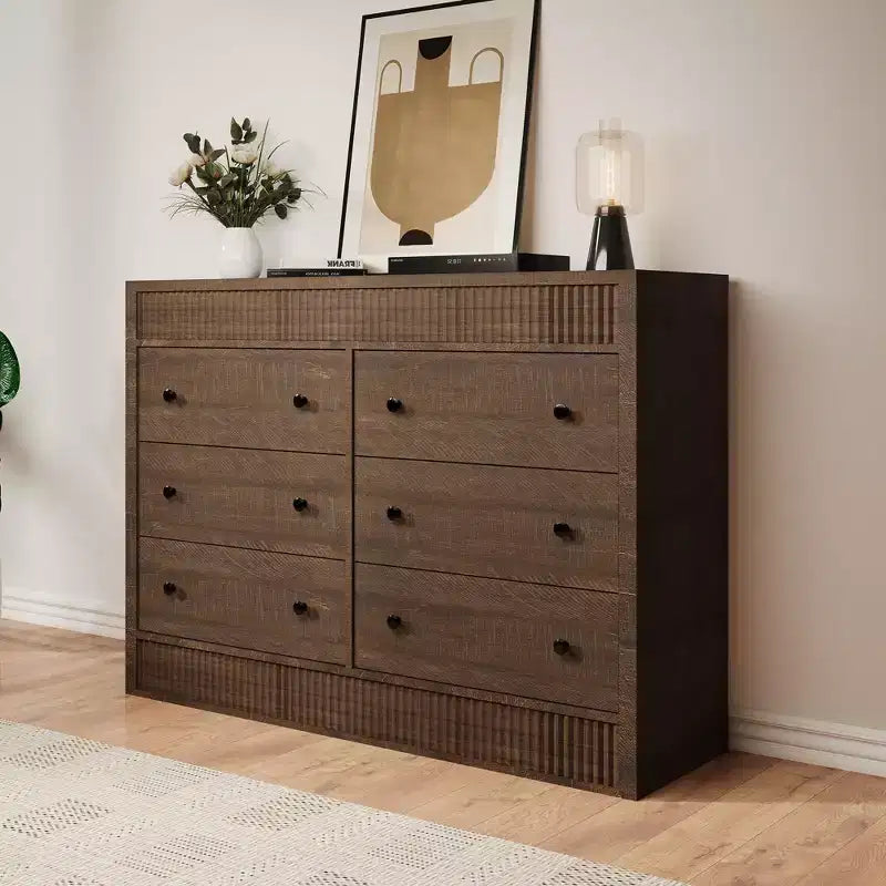 Cassettiera scanalata a 7 cassetti, cassettiera moderna in legno da 54" con cassetti scorrevoli e sicurezza antiribaltamento, per camera da letto, soggiorno o ingresso