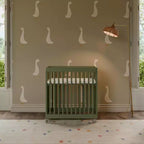 Lettino trasformabile 8-in-1 Babyletto Pogo con kit di conversione per tutte le fasi
