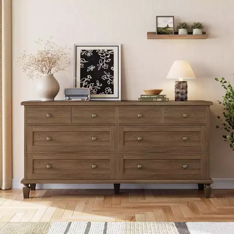 Kommode mit 8 Schubladen für das Schlafzimmer, Vintage-TV-Schrank mit 59 cm, geschnitzten Griffen und konischen Beinen, Holzkommode mit großem Stauraum