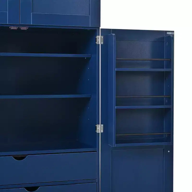 Despensa de cocina independiente de 77 pulgadas de alto, armario de almacenamiento estilo granja con estantes ajustables, estantes en las puertas, cajones y botelleros - ModernLuxe