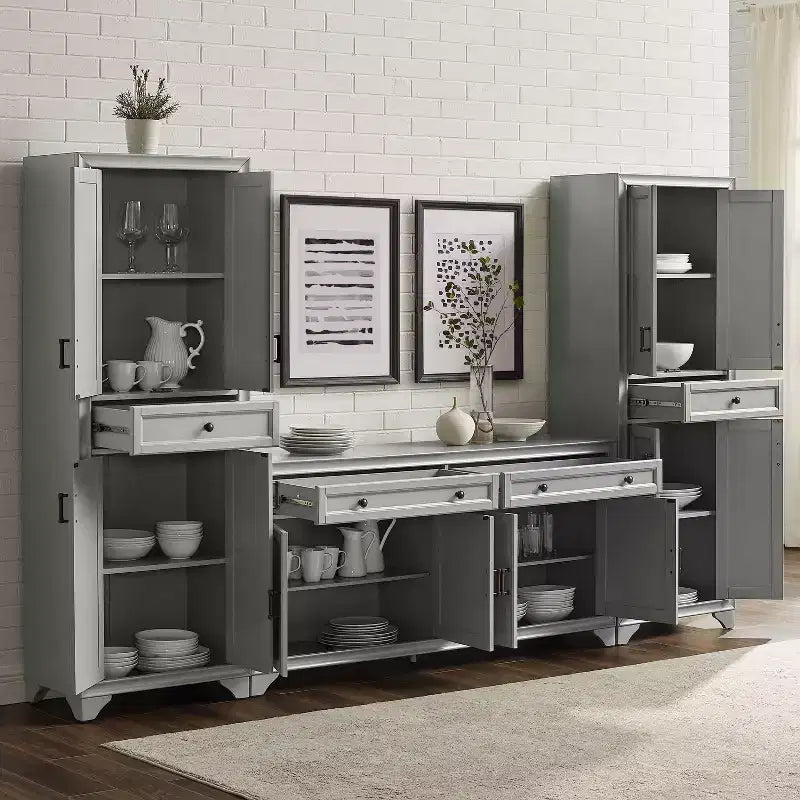 3-teiliges Tara-Sideboard- und Vorratsschrank-Set im Used-Look – Crosley