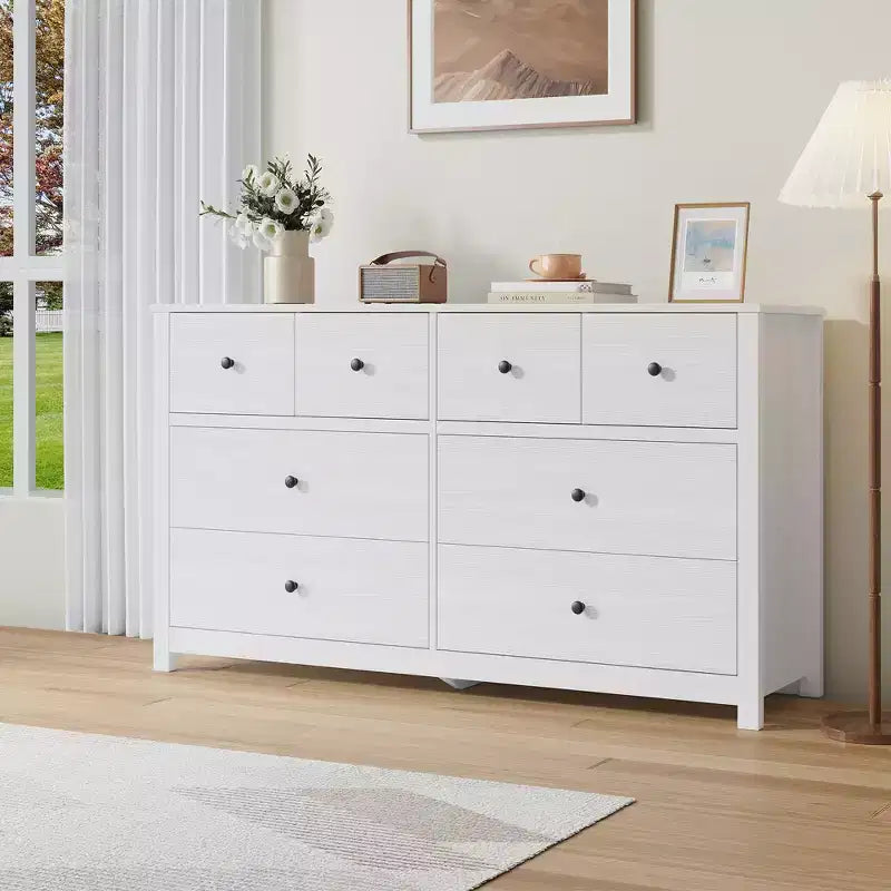 Moderner Kommodenschrank mit 8 Schubladen für das Schlafzimmer, breite Holzkommode mit tiefem Stauraum, freistehender Organizer-Schrank für das Wohnzimmer