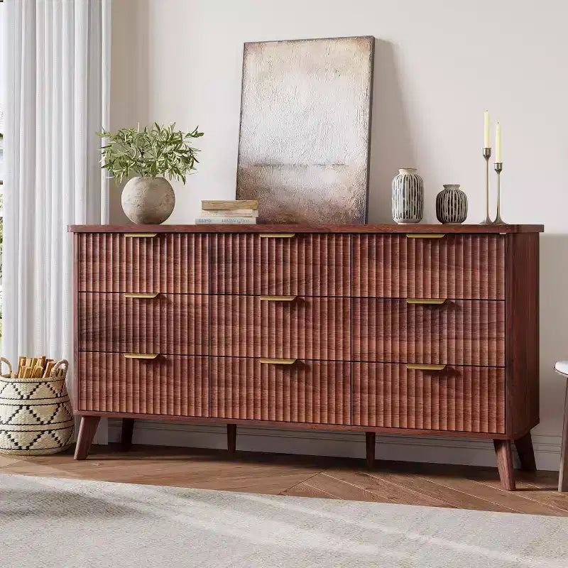 Kommode mit 9 geriffelten Schubladen, moderne Truhe, TV-Möbel aus Holz mit geschwungenem Profil für Wohnzimmer und Flur