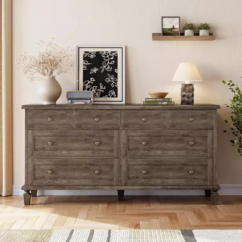 Kommode mit 8 Schubladen für das Schlafzimmer, Vintage-TV-Schrank mit 59 cm, geschnitzten Griffen und konischen Beinen, Holzkommode mit großem Stauraum