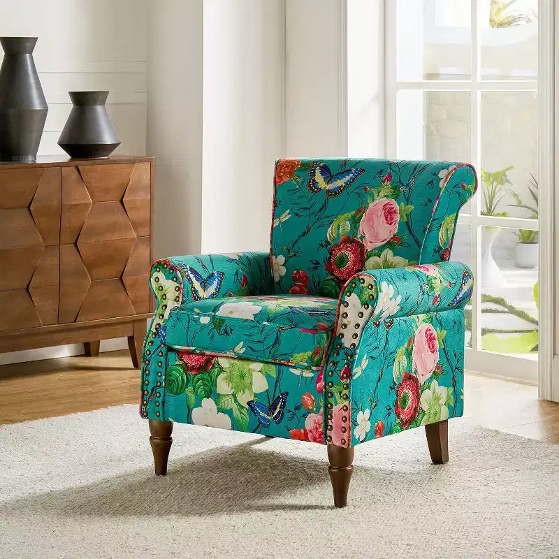 Araceli traditionele houten bloemenfauteuil met bekleding, hoge rugleuning en sierspijkerrand| ART OF LIVING DESIGNS