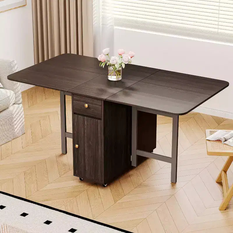 Table à manger pliable ATJafurn de 59 pouces avec rallonges rabattables pour petits espaces, table de cuisine rectangulaire en bois extensible avec roulettes et rangement