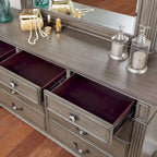 Vame traditionelles 2-teiliges Set aus Kommode mit 9 Schubladen und Spiegel von Furniture of America