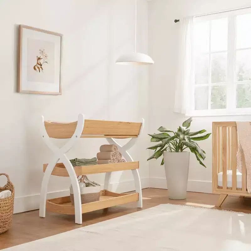 Comfy Cubs commode voor baby's - stevige houten constructie, tijdloze uitstraling met twee open planken voor babybenodigdheden