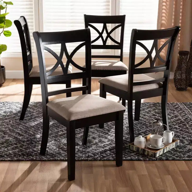 Set aus 4 Clarke-Esszimmerstühlen – Baxton Studio