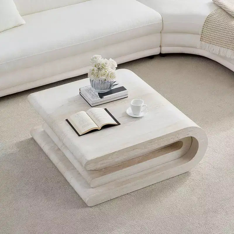 Mesa de centro moderna GDFStudio Laurine con diseño de travertino en capas