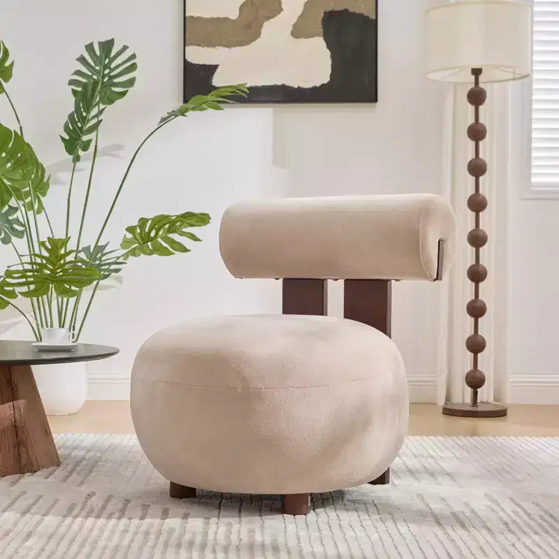 Christopher Knight Home Chariya, μοντέρνα πολυθρόνα-διακοσμητικό με γλυπτική πλάτη κυλινδρικού σχήματος, από καουτσουκόξυλο και επενδυμένη με βελούδο