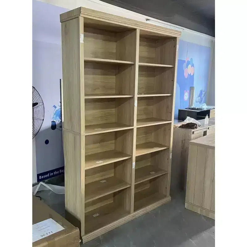 Doppeltreihiges, vollständig offenes Bücherregal, in 1 Karton verpackt, aus PB- und MDF-Platten